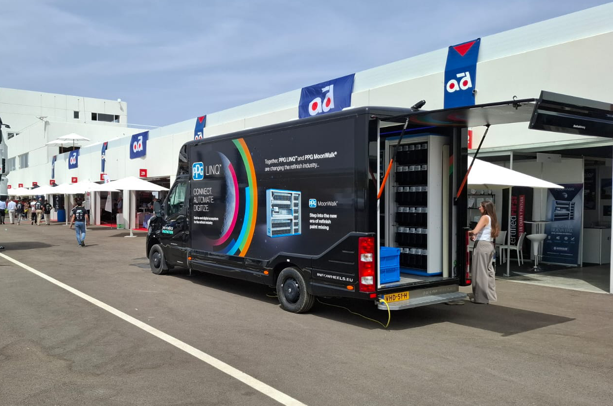 Moonvan